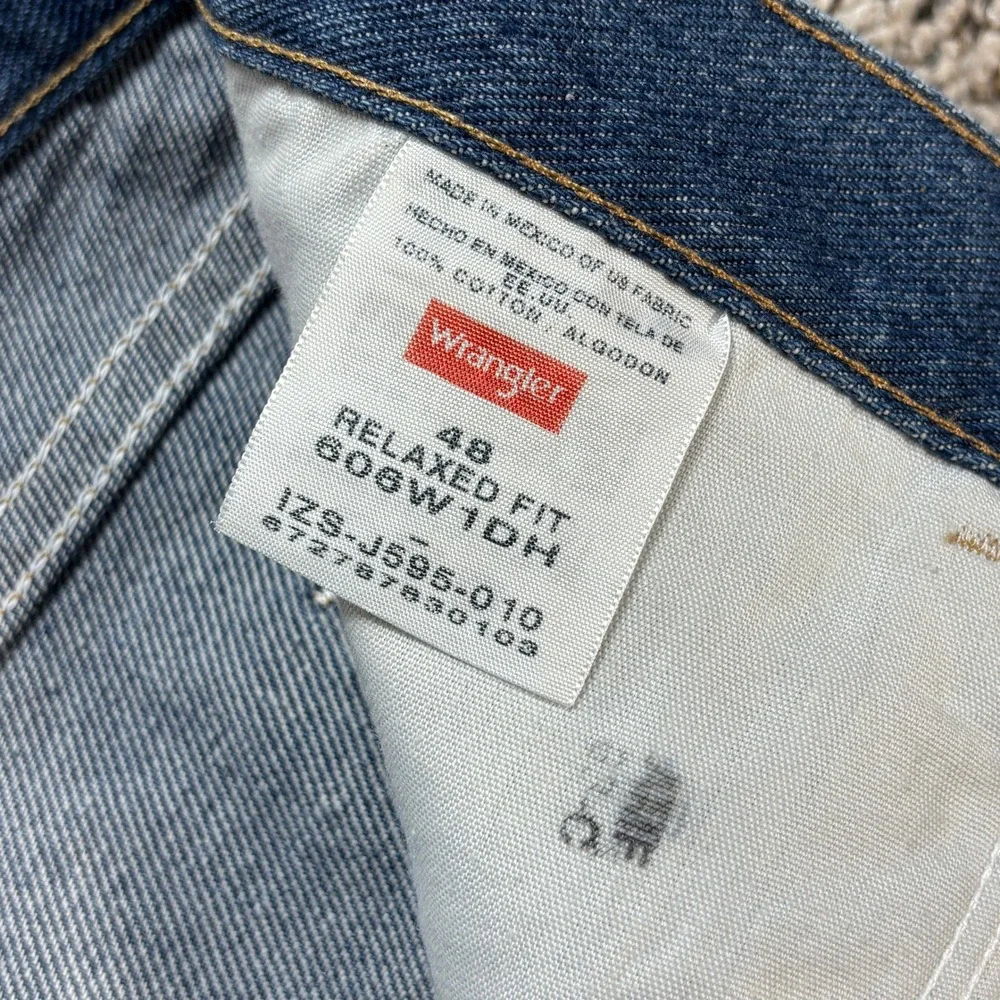 Wrangler relaxed fit